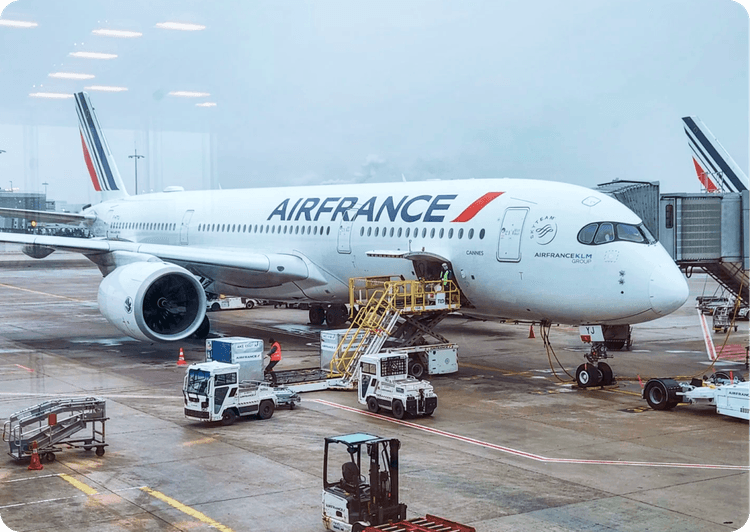 Search and book Air France flights online on Travofinder